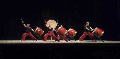 Concert de tambours japonais : Paris Taiko Ensemble