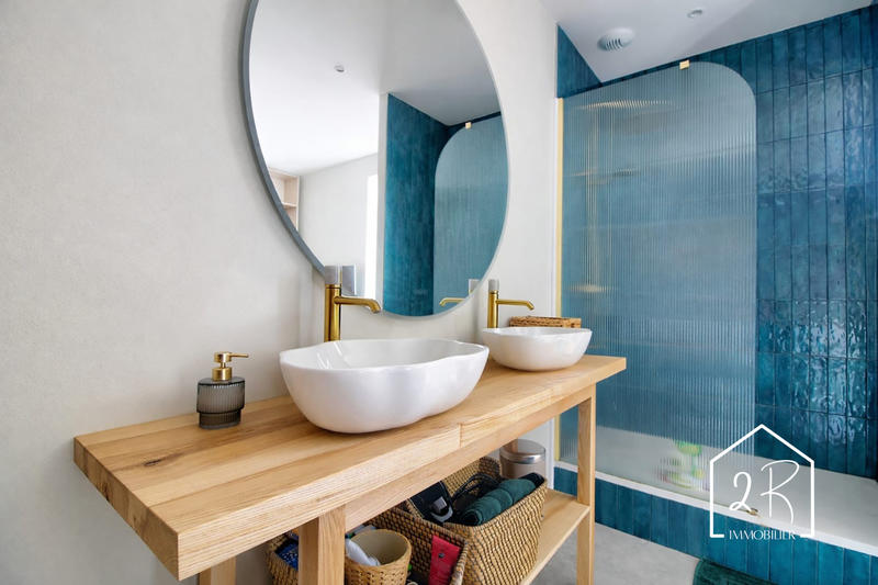 Appartement - 92 m² - 4 pièces