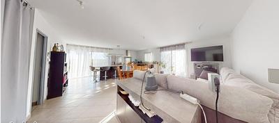 Maison - 106 m² - 4 pièces