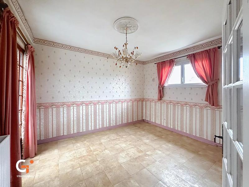 Maison - 97 m² - 6 pièces