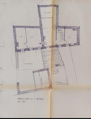 Maison de ville - 200 m² - 12 pièces