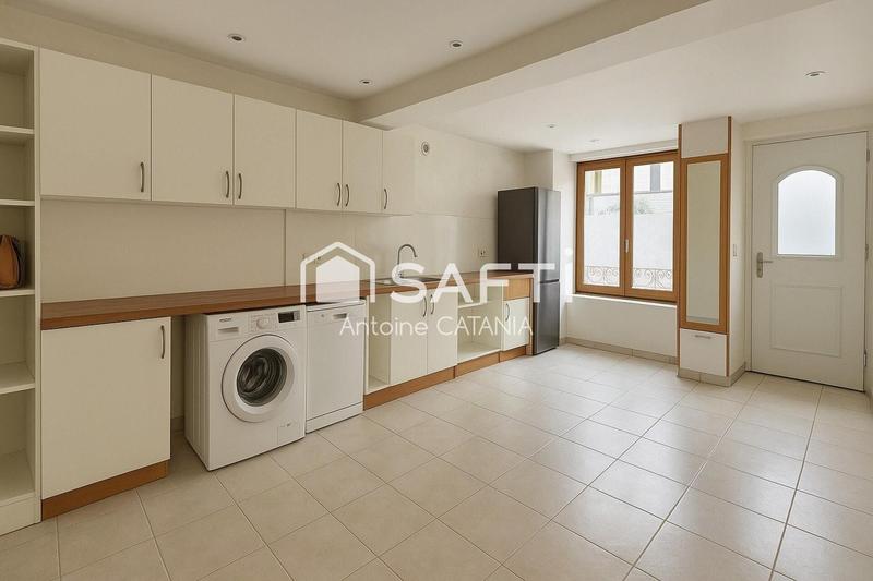 Maison - 97 m² - 5 pièces