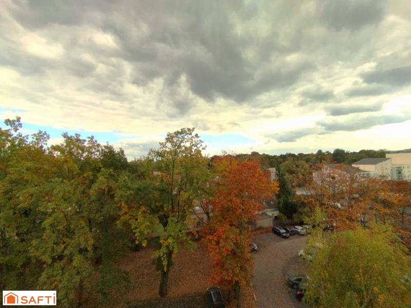 Appartement - 101 m² - 5 pièces