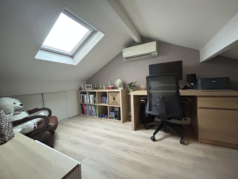 Maison - 86 m² - 5 pièces