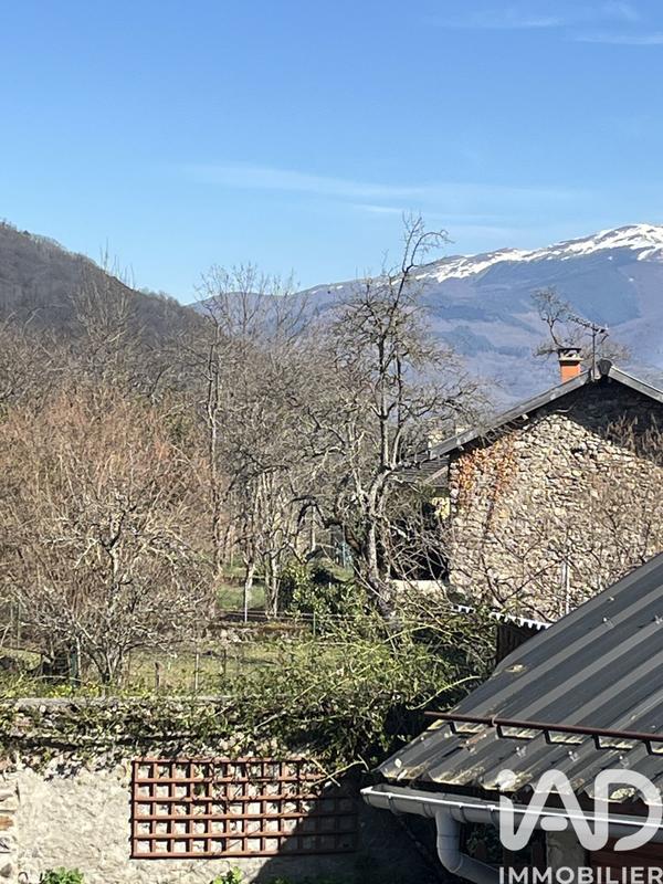 Maison de village - 123 m² - 6 pièces