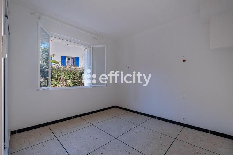 Appartement - 100 m² - 4 pièces