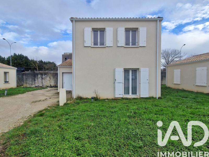 Maison - 92 m² - 4 pièces