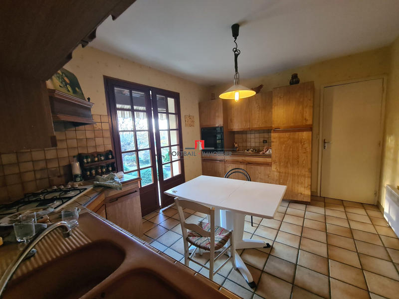 Maison - 93 m² - 4 pièces