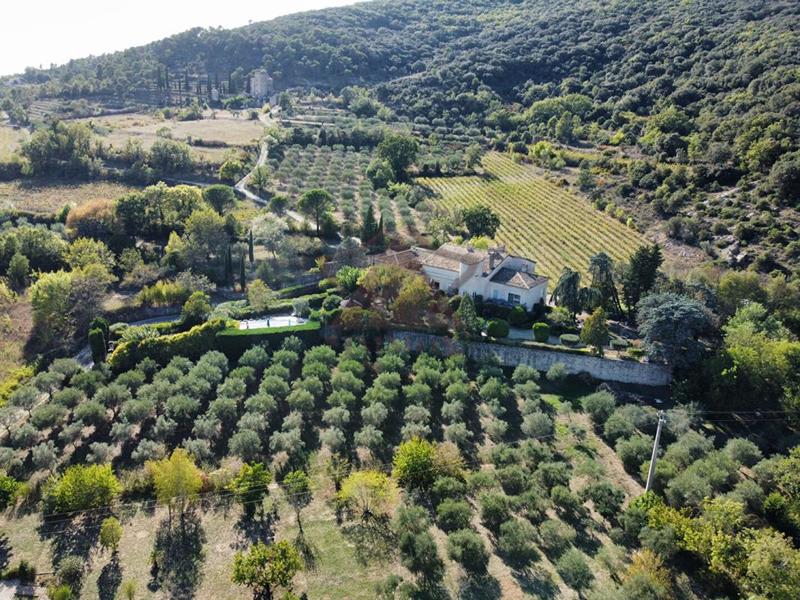 Demeure - 522 m² - 10 pièces