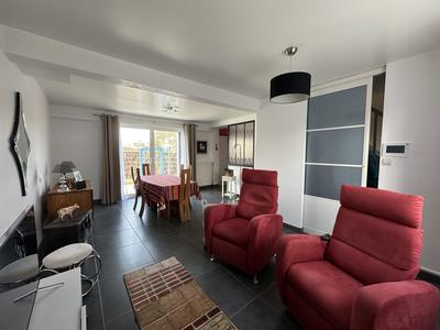 Pavillon - 114 m² - 6 pièces