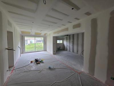 Maison - 104 m² - 4 pièces