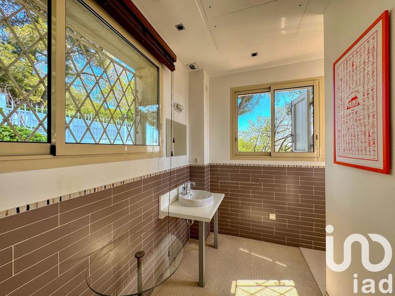 Maison de maîtres - 313 m² - 10 pièces