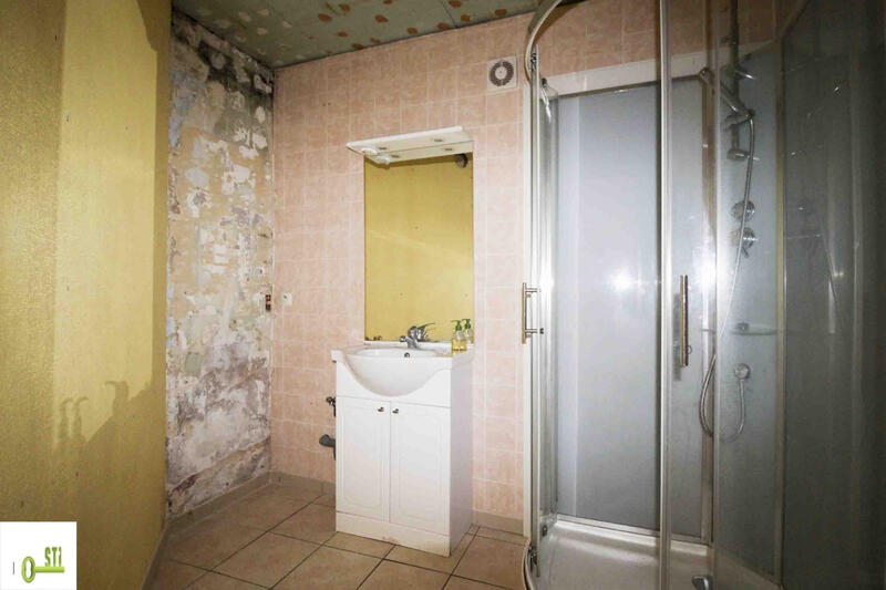 Maison - 99 m² - 4 pièces