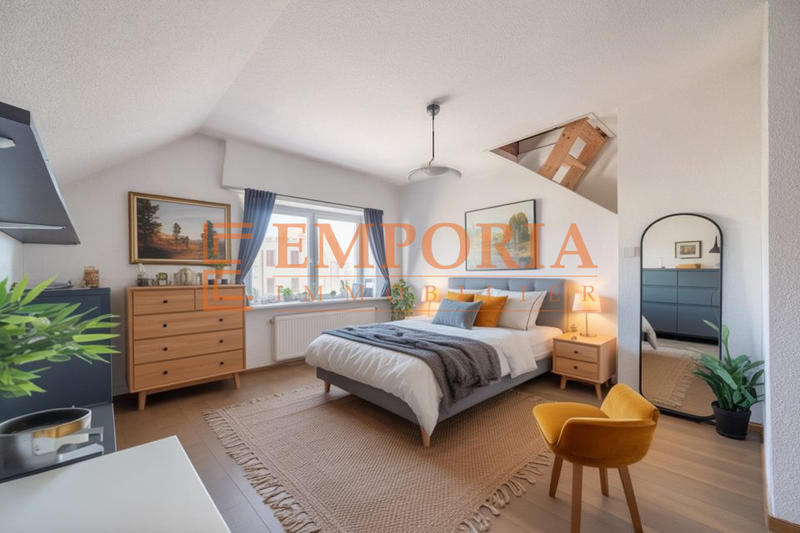 Maison - 220 m² - 6 pièces