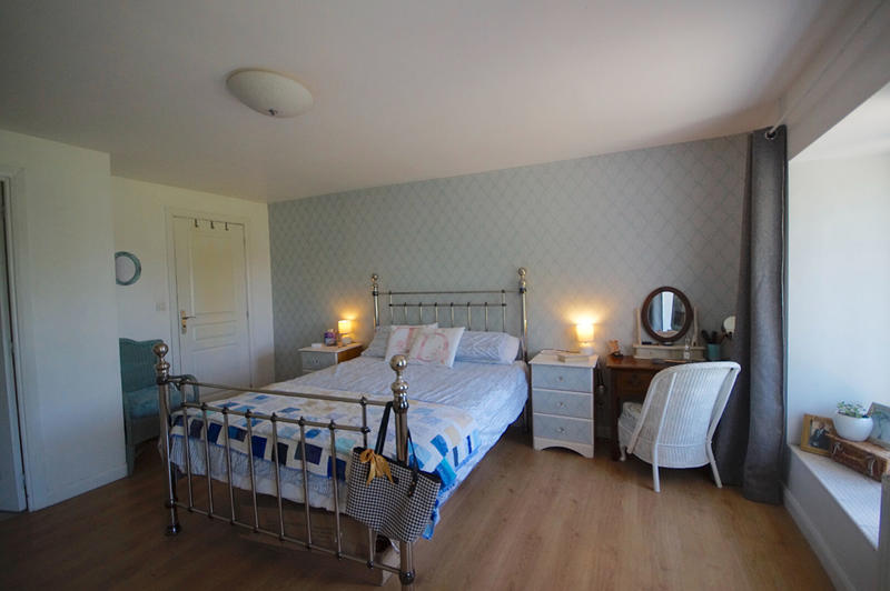 Maison - 199 m² - 7 pièces