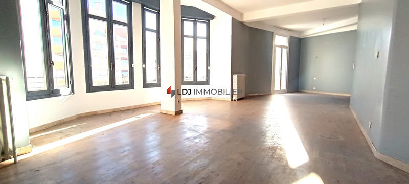Appartement - 100 m² - 3 pièces