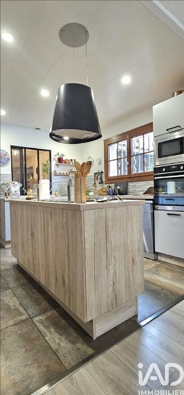 Maison - 128 m² - 5 pièces