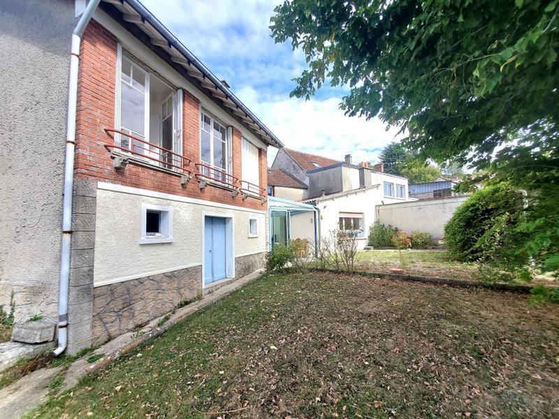 Maison de village - 85 m² - 4 pièces