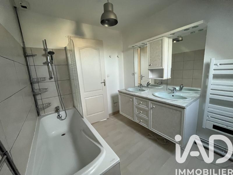 Maison - 126 m² - 5 pièces