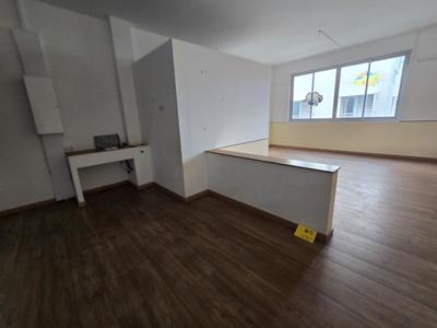 Local commercial - 64 m²