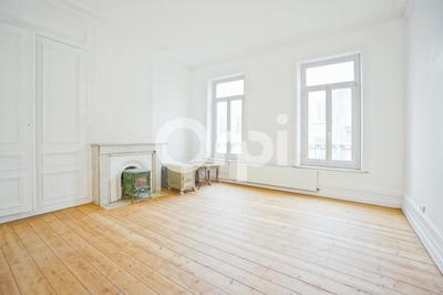 Maison - 170 m² - 8 pièces