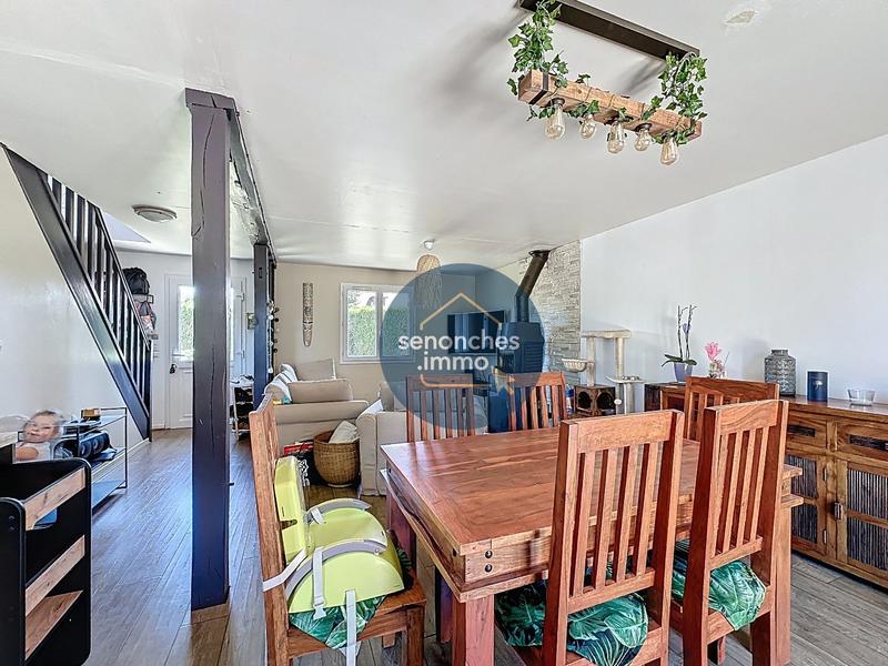 Maison - 137 m² - 6 pièces