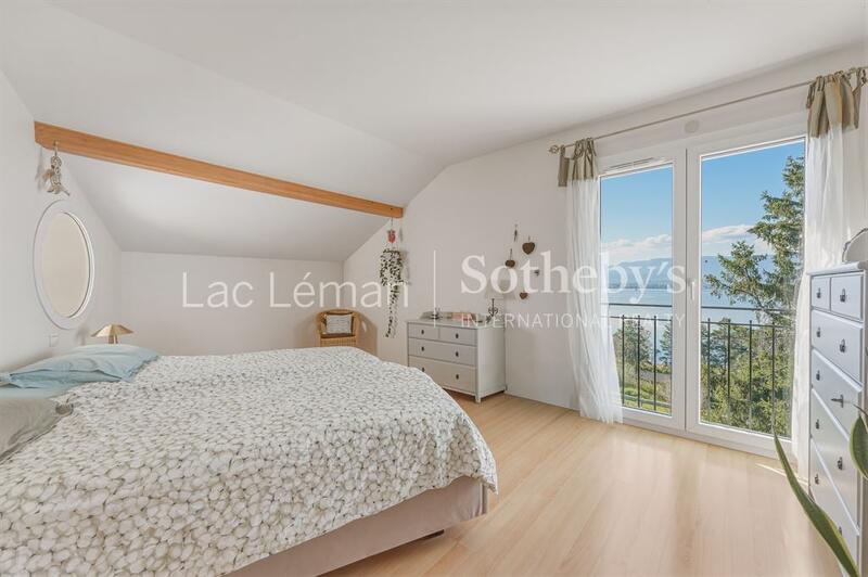 Villa - 194 m² - 8 pièces