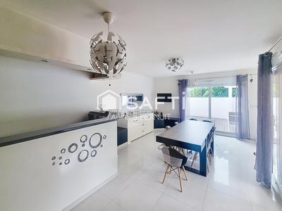 Maison - 194 m² - 8 pièces