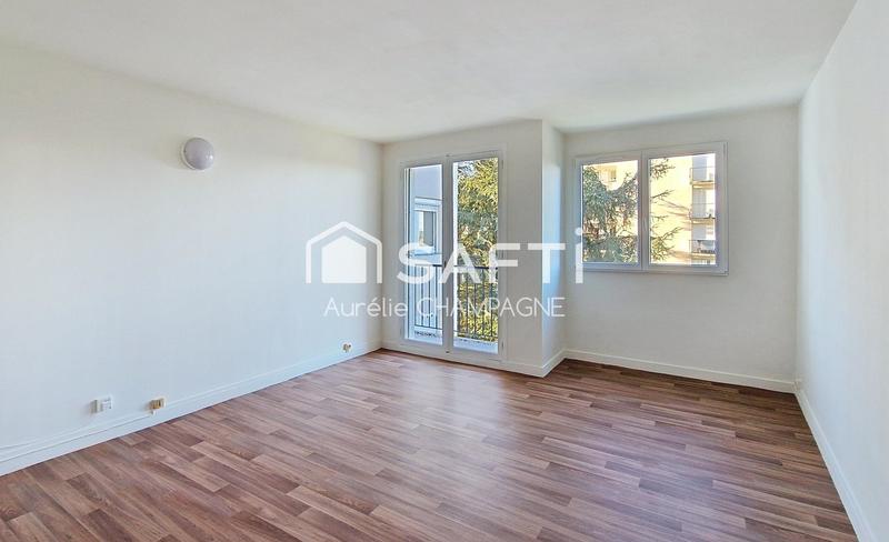 Appartement - 75 m² - 4 pièces