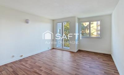 Appartement - 75 m² - 4 pièces