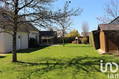 Maison - 143 m² - 9 pièces