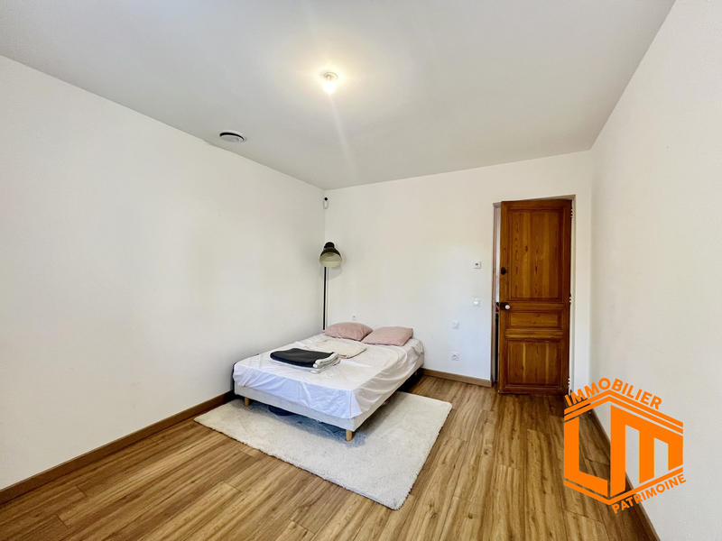 Maison - 195 m² - 7 pièces