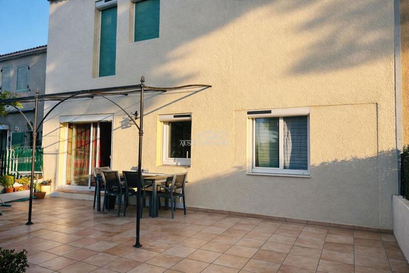 Maison - 91 m² - 5 pièces