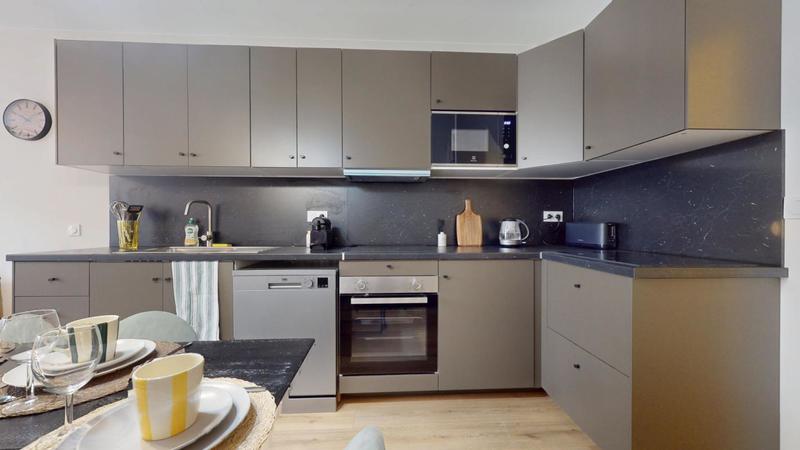 Maison en pierre - 164 m² - 9 pièces