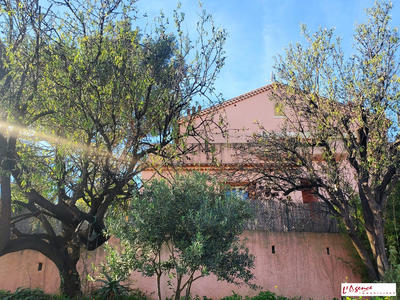 Maison ancienne - 165 m² - 8 pièces