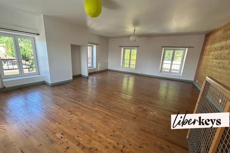 Maison de village - 175 m² - 8 pièces