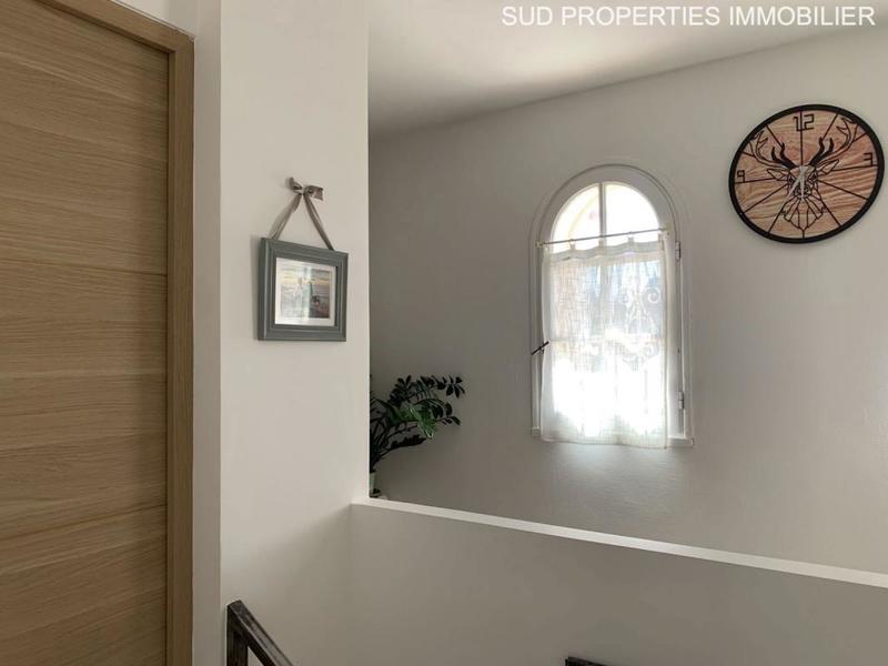 Propriété - 200 m² - 7 pièces