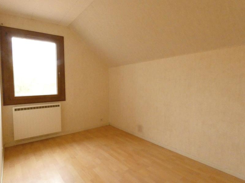 Maison traditionnelle - 105 m² - 5 pièces