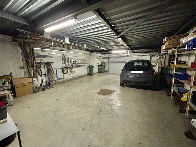 Maison - 315 m² - 6 pièces