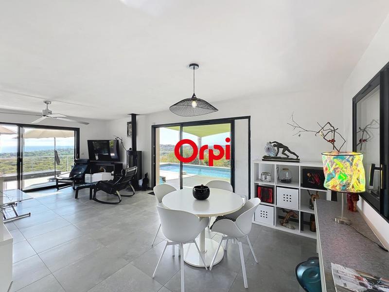 Villa - 135 m² - 4 pièces