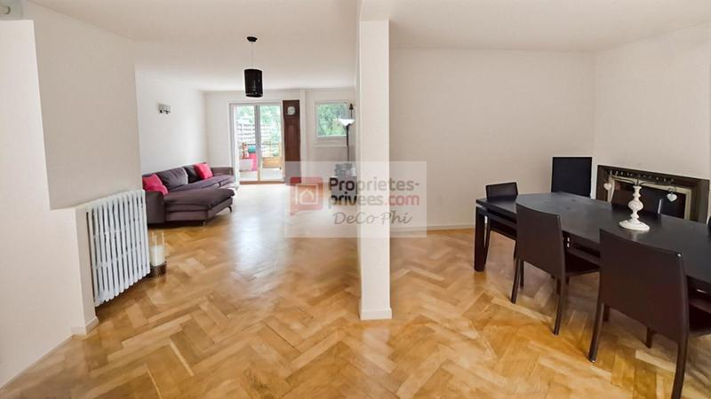 Maison - 185 m² - 7 pièces