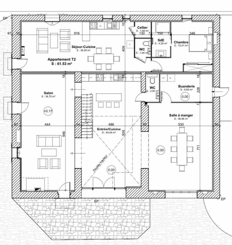 Maison ancienne - 235 m² - 7 pièces
