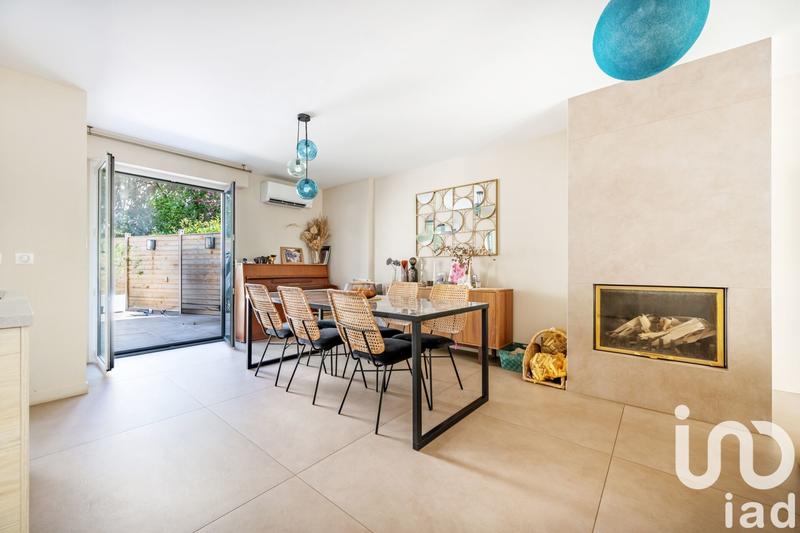 Maison - 147 m² - 5 pièces