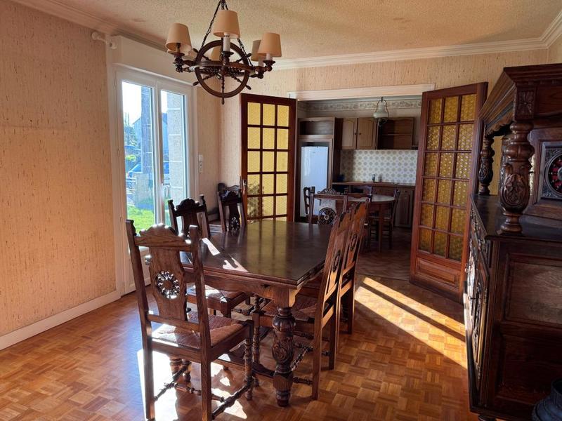 Maison - 92 m² - 4 pièces