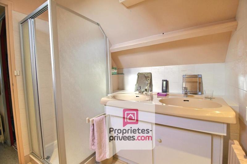 Maison - 110 m² - 6 pièces