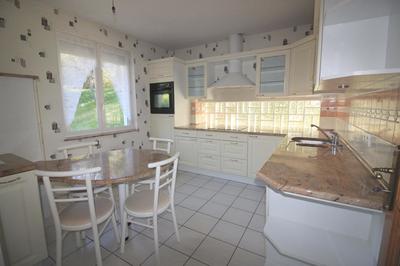 Maison - 84 m² - 4 pièces