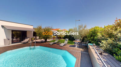 Maison - 176 m² - 6 pièces