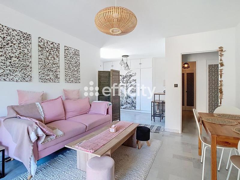 Appartement - 55 m² - 3 pièces