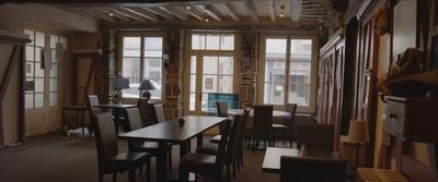 Local commercial - 115 m² - 5 pièces