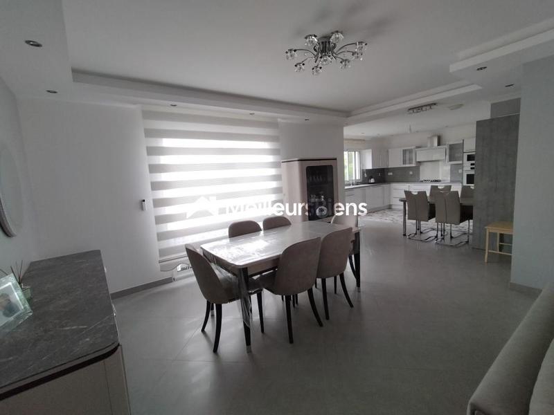 Maison - 125 m² - 4 pièces